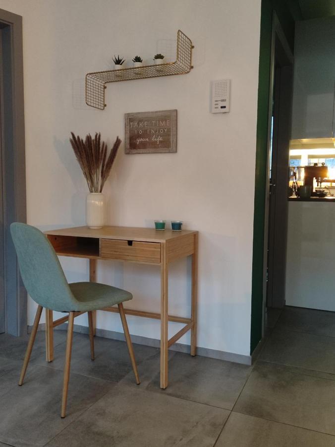 Gite A L'Ombre Du Clocher Avec Jacuzzi Et Sauna Privatifs Celles  Екстериор снимка